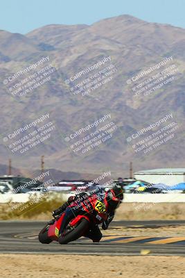 media/Mar-20-2025-Racers Edge (Thu) [[0731d8e3a1]]/2-B Group/Session 3 (Turn 4)/